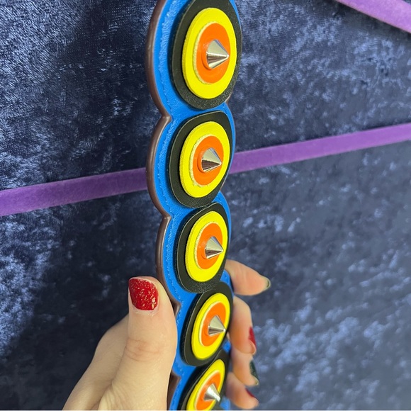 Retro vibes funky colored spiky purse strap/belt - Picture 5 of 5